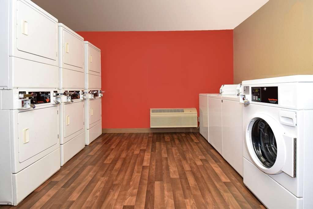 Extended Stay America Suites - Boston - Waltham - 32 4Th Ave Exterior foto