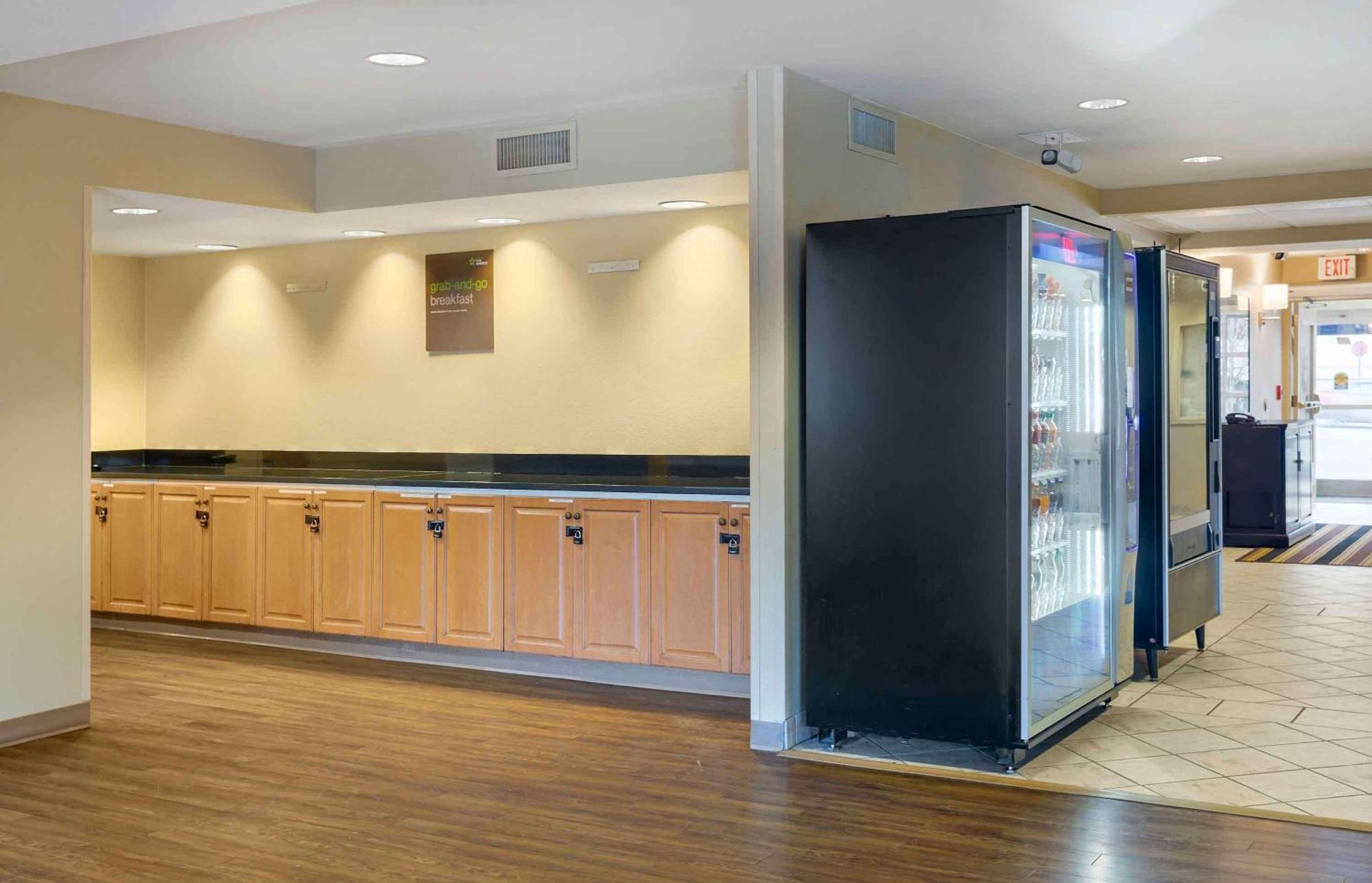 Extended Stay America Suites - Boston - Waltham - 32 4Th Ave Exterior foto