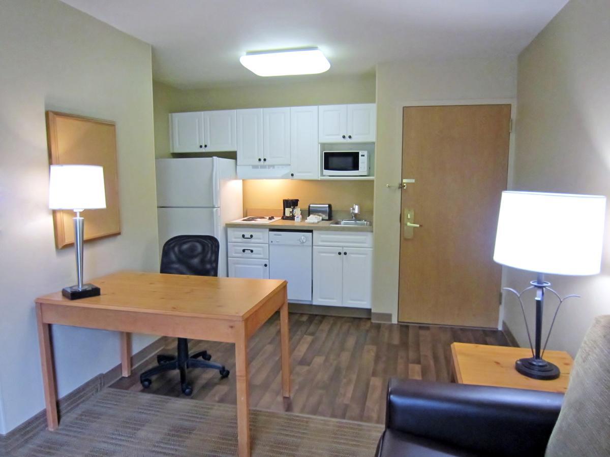 Extended Stay America Suites - Boston - Waltham - 32 4Th Ave Exterior foto